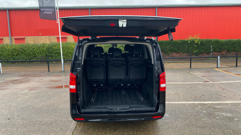 Mercedes-Benz Vito Tourer L3 Diesel Rwd 114 CDI Select 9-Seater 9G-Tronic